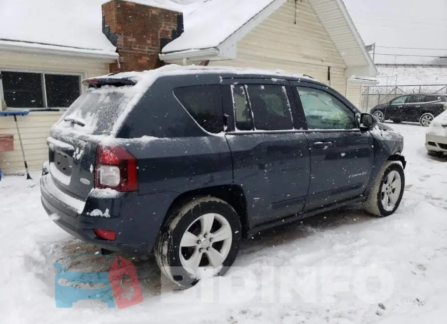1C4NJCEB1ED703380 Photo# 3