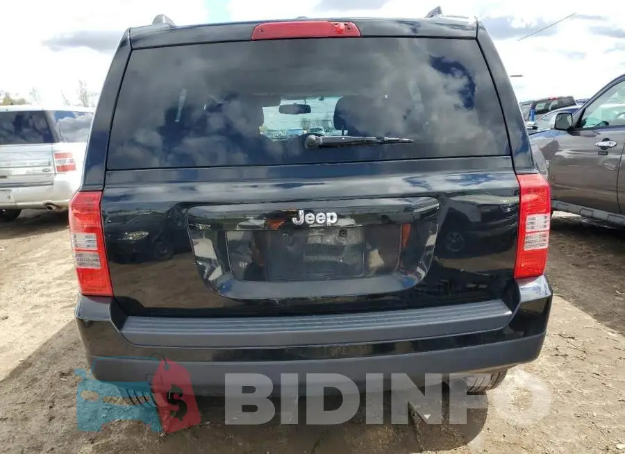 1C4NJPBB2ED659787 Photo# 6