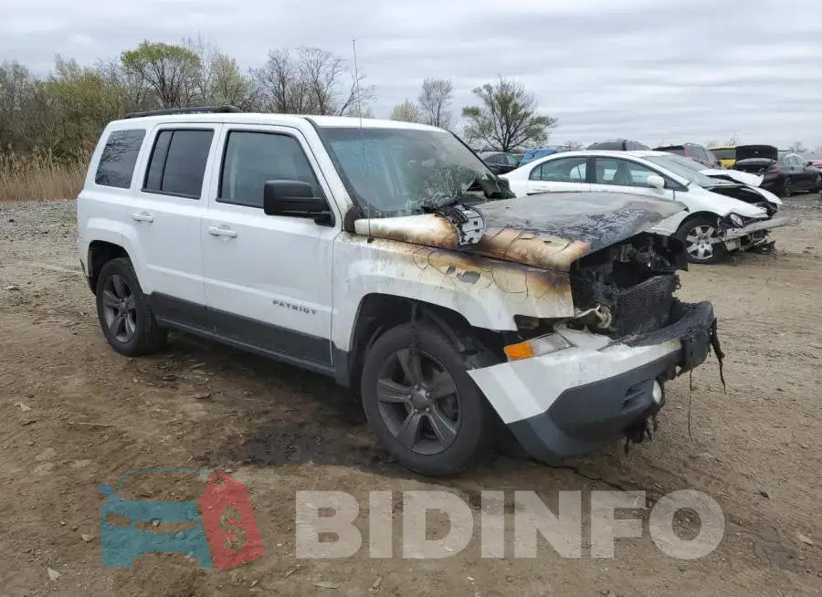 1C4NJRFB5FD109779 Photo# 4