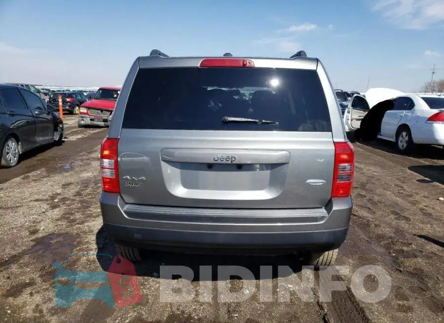 1C4NJRFB8ED627447 Photo# 6