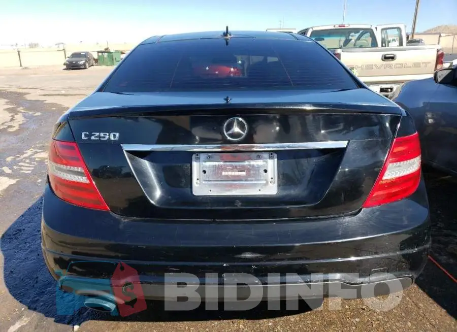 WDDGJ4HB4EG200053 Photo# 6
