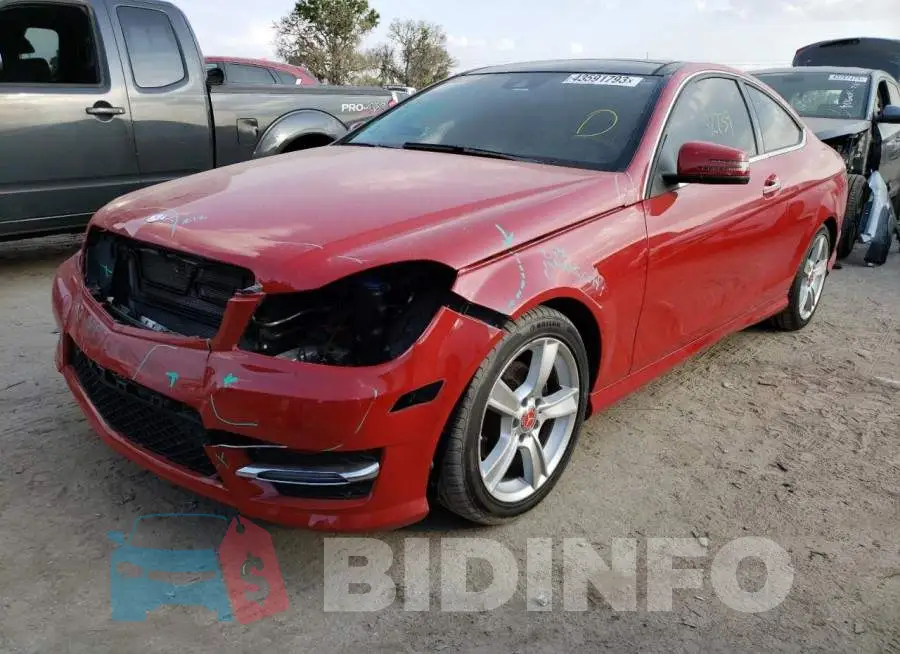 WDDGJ4HB6FG418240 Photo# 1