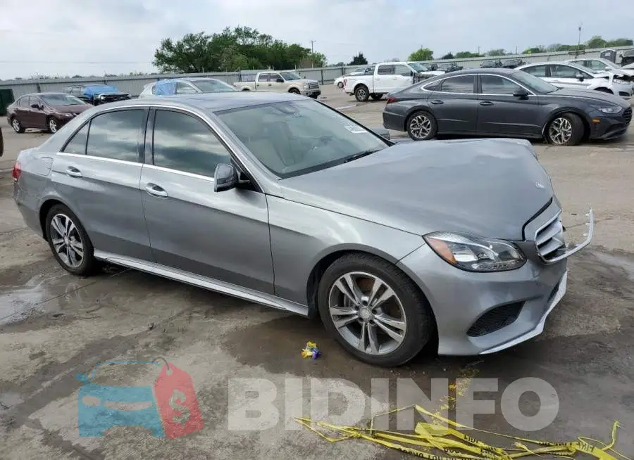 WDDHF5KB2FB134475 Photo# 4