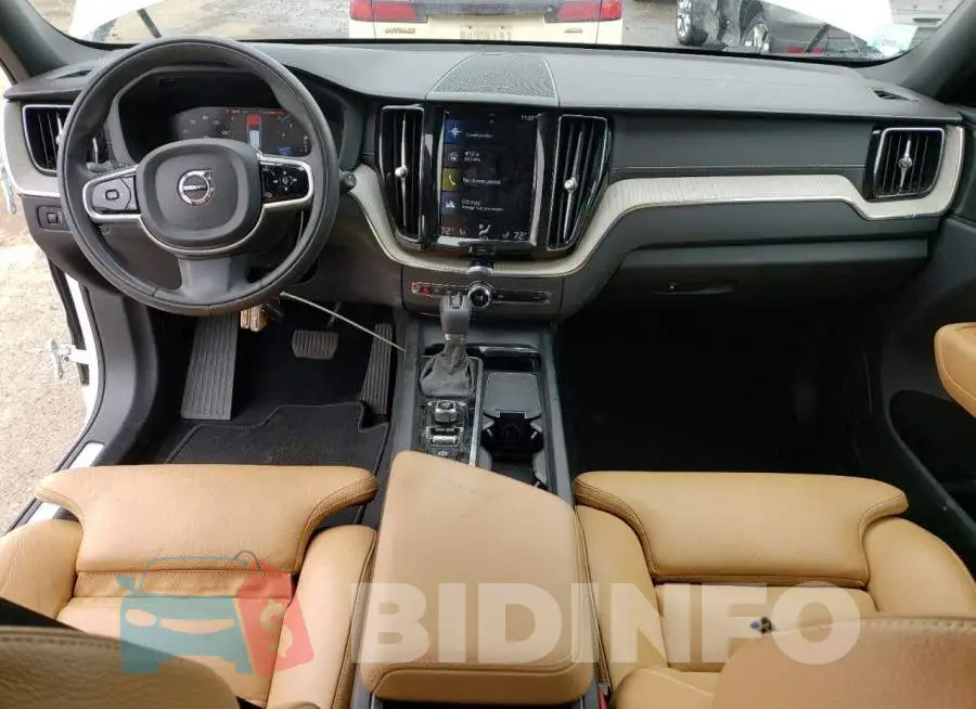 YV4102DL0L1513572 Photo# 8