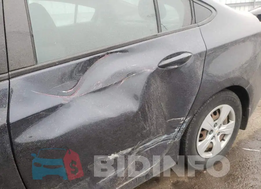1G1BC5SM8G7253462 Photo# 10