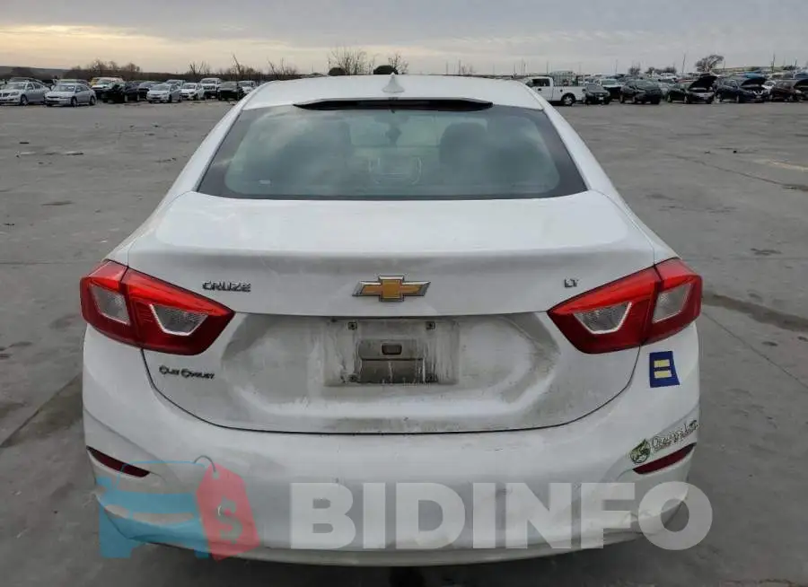 1G1BE5SM2G7321961 Photo# 6