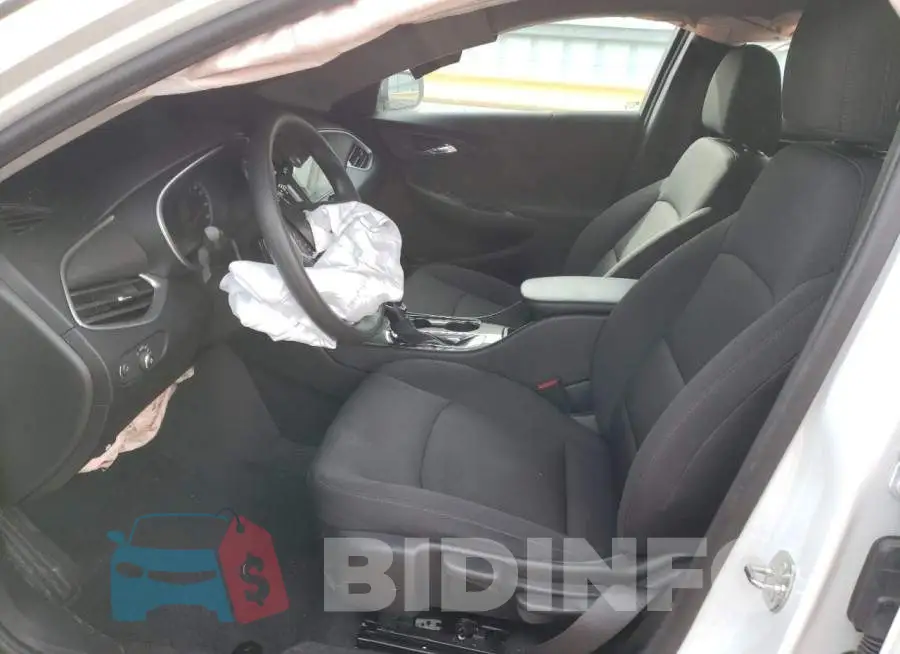 1G1ZB5ST2NF184070 Photo# 7
