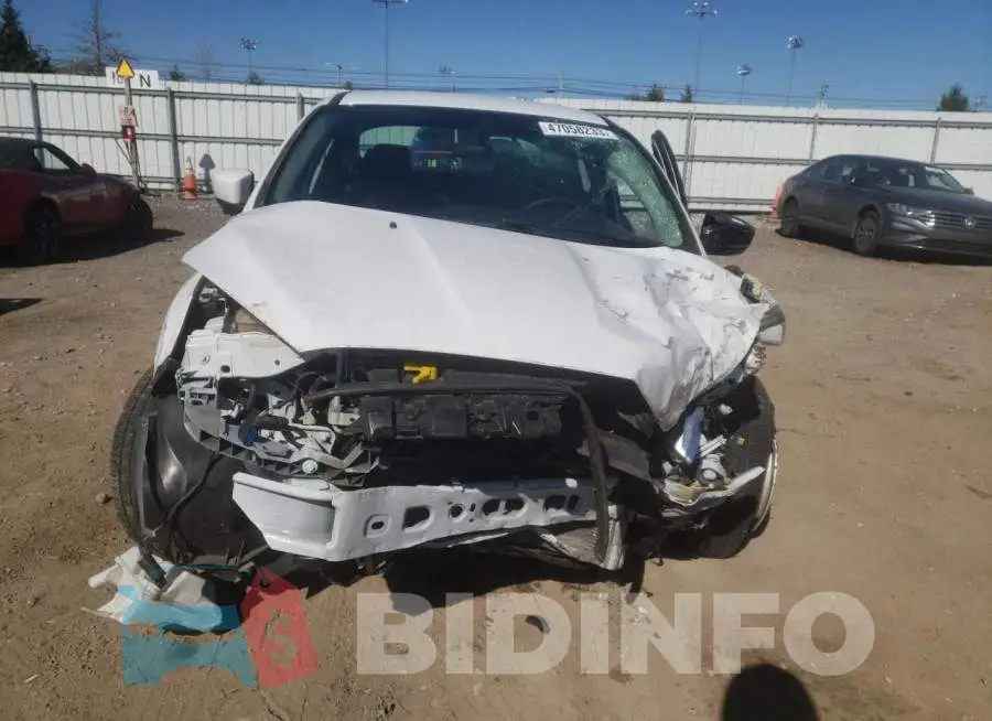 1FADP3F20JL285196 Photo# 5