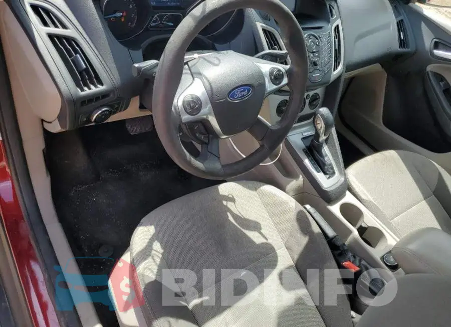 1FADP3F21EL194895 Photo# 8