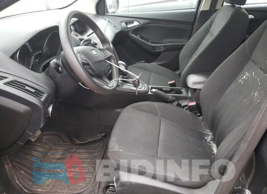 1FADP3F27GL335634 Photo# 7