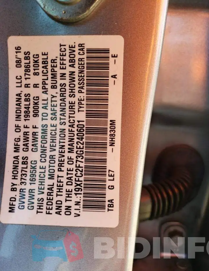 19XFC2F73GE240601 Photo# 12