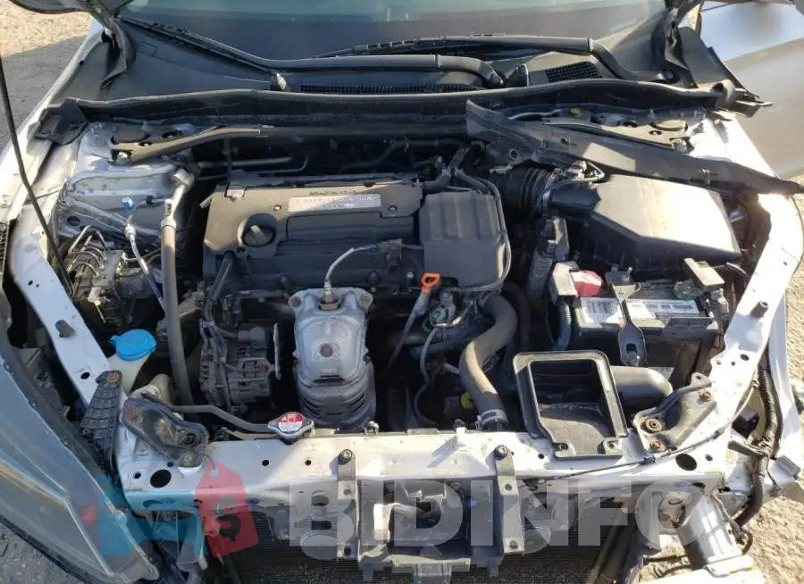 1HGCR2F89FA187108 Photo# 11