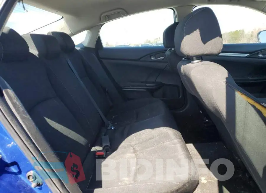2HGFC2F60KH600087 Photo# 10