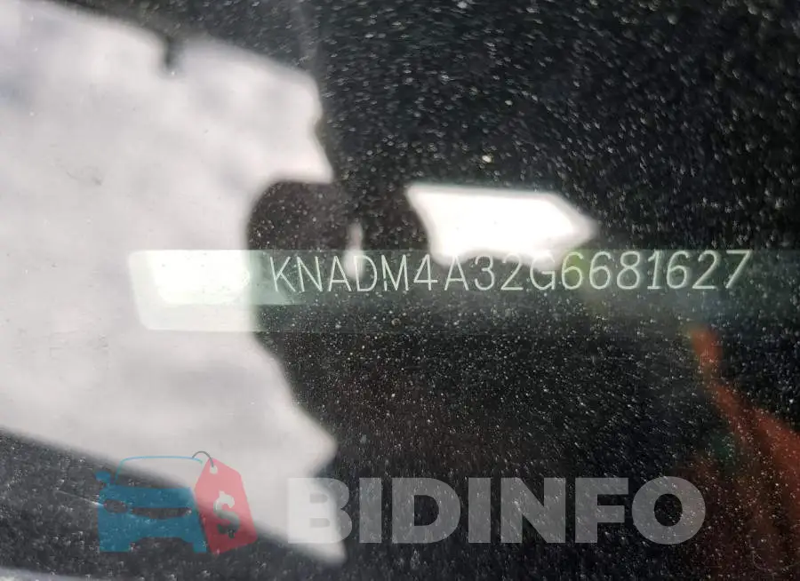 KNADM4A32G6681627 Photo# 13