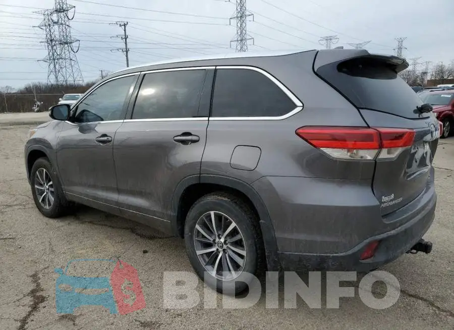 5TDJZRFH8JS824631 Photo# 2