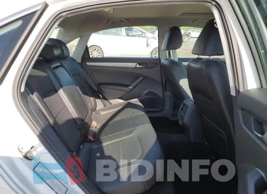 1VWSA7A35NC008525 Photo# 10