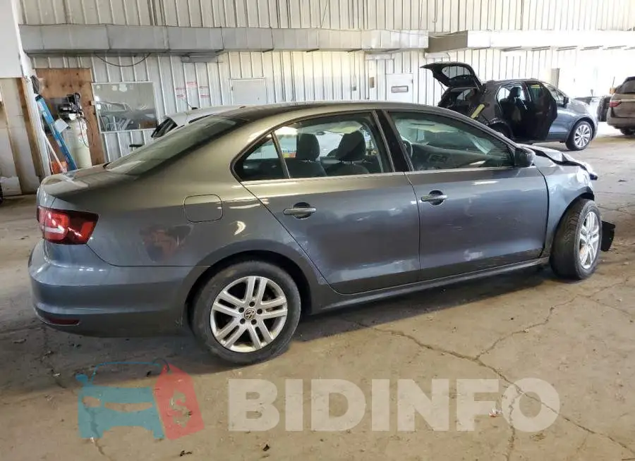 3VW2B7AJ3HM210827 Photo# 3