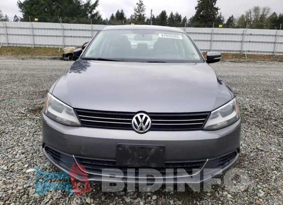 3VW3L7AJ5EM337091 Photo# 5