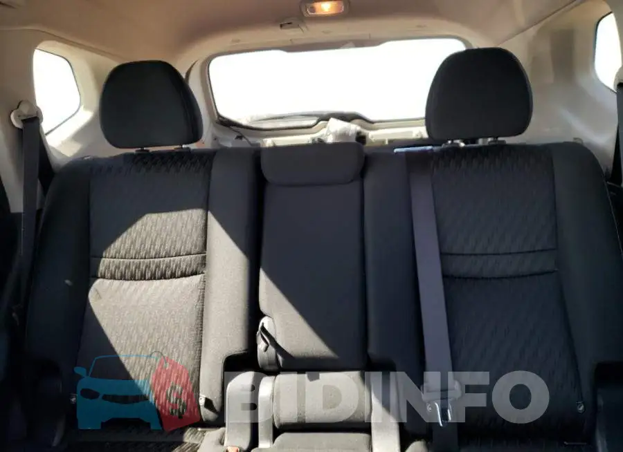 KNMAT2MV2LP505823 Photo# 10