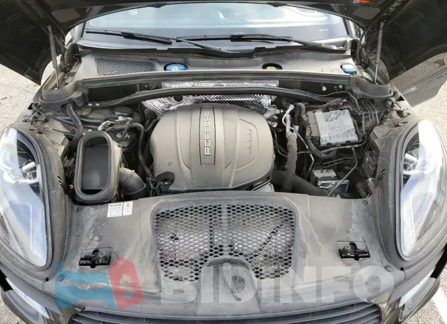 WP1AA2A55MLB01495 Photo# 11