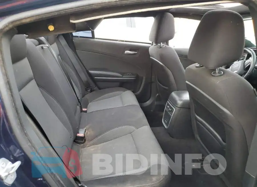 2C3CDXFG2FH828297 Photo# 10