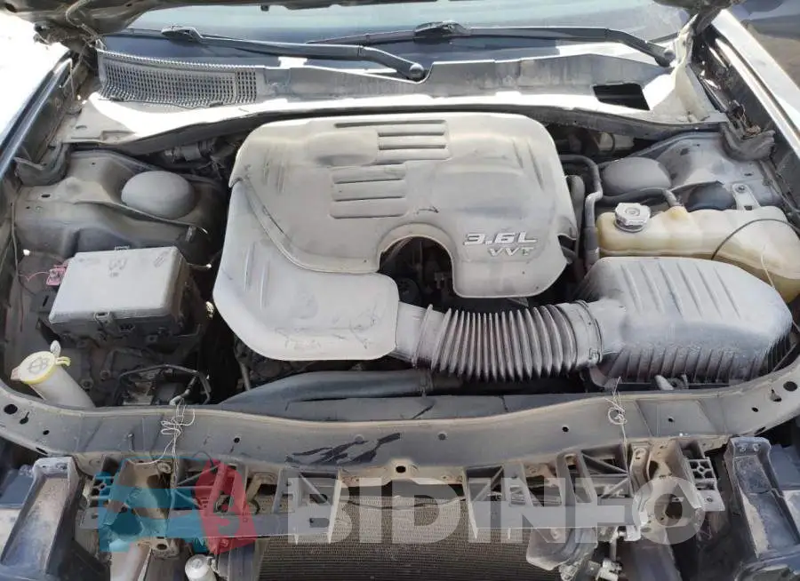 2C3CDXHG8GH120893 Photo# 11