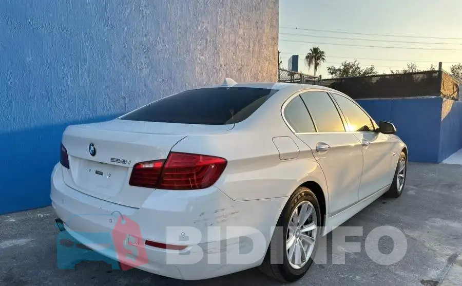 WBA5A5C50FD517465 Photo# 4
