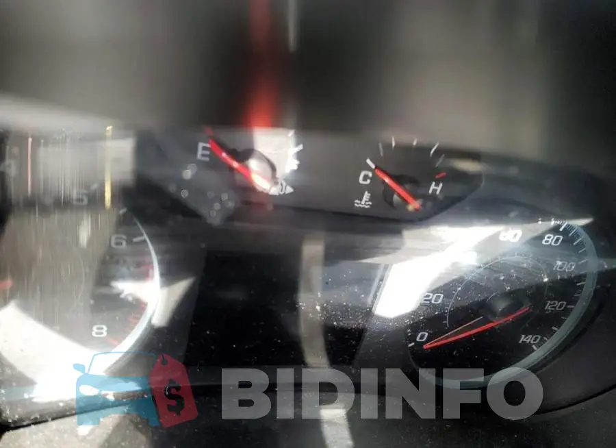 1G1ZB5ST1HF174957 Photo# 9