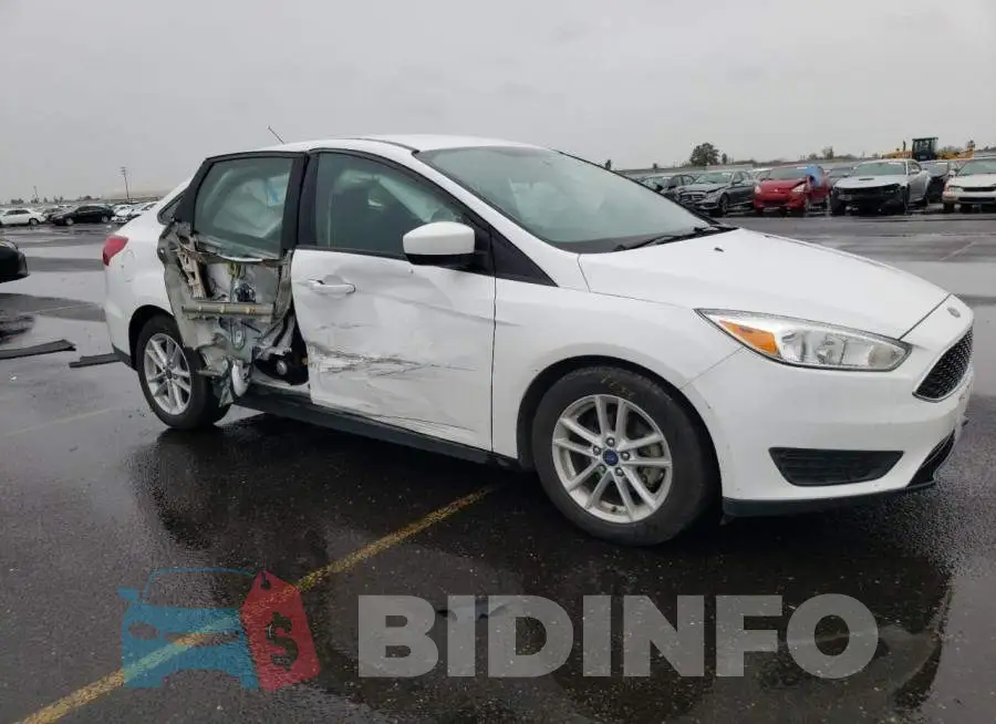 1FADP3F28JL271191 Photo# 4