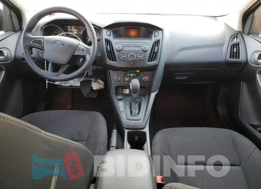 1FADP3FEXJL201931 Photo# 8