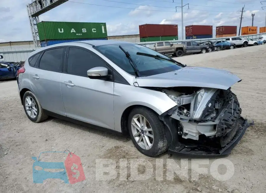 1FADP3K20GL360087 Photo# 4