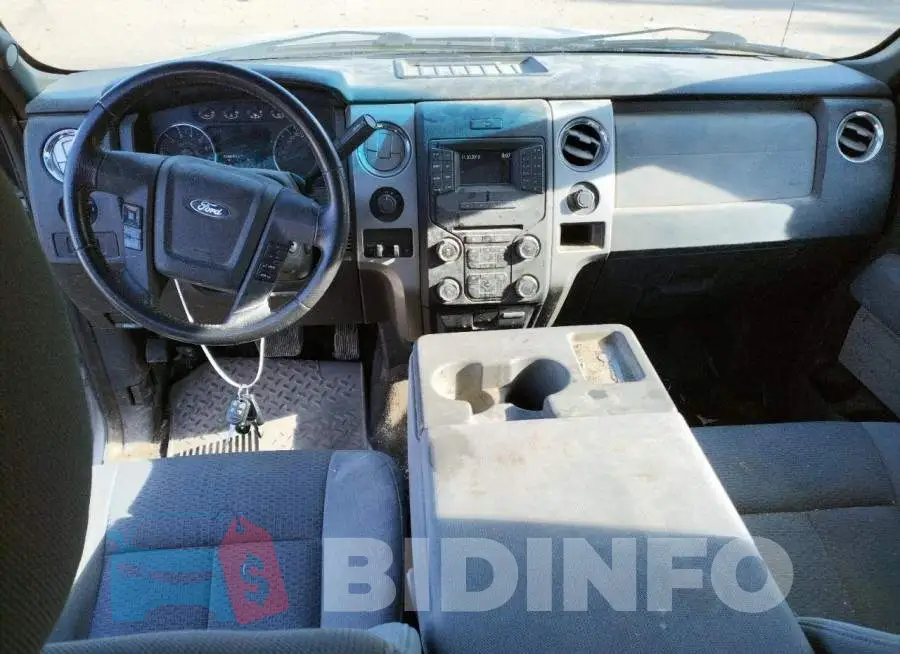 1FTFX1EF8EKD63084 Photo# 8