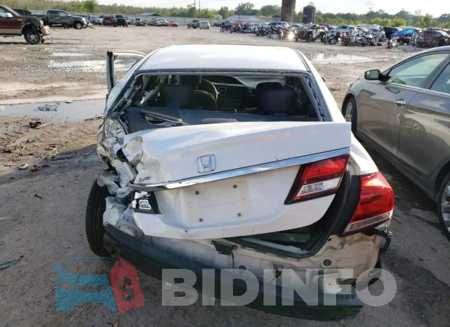 19XFB2F94EE212128 Photo# 6