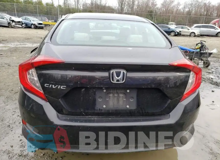 19XFC2F5XGE241596 Photo# 6