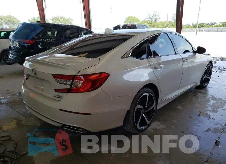 1HGCV2F35KA022943 Photo# 4