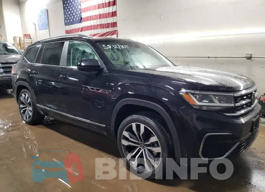 1V2SR2CA3MC556837 Photo# 4