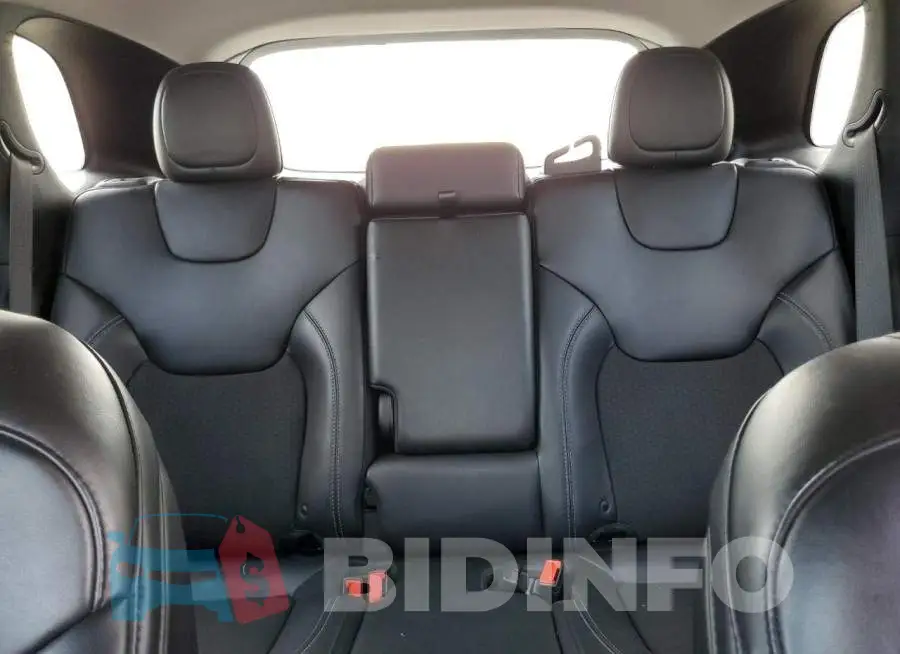 1C4PJLLB7KD434468 Photo# 10