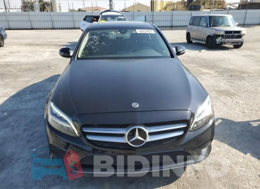 55SWF8DB9KU317975 Photo# 5