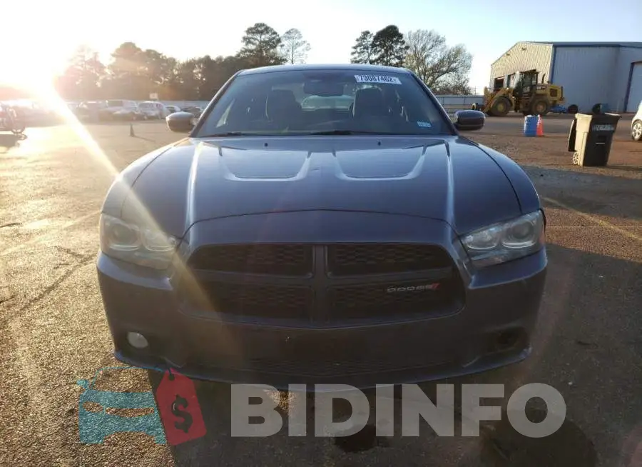 2C3CDXCT4EH368625 Photo# 5