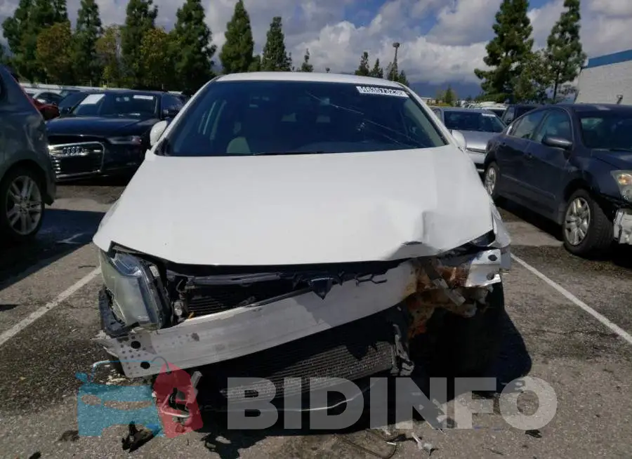 2HGFB2F53FH515261 Photo# 5