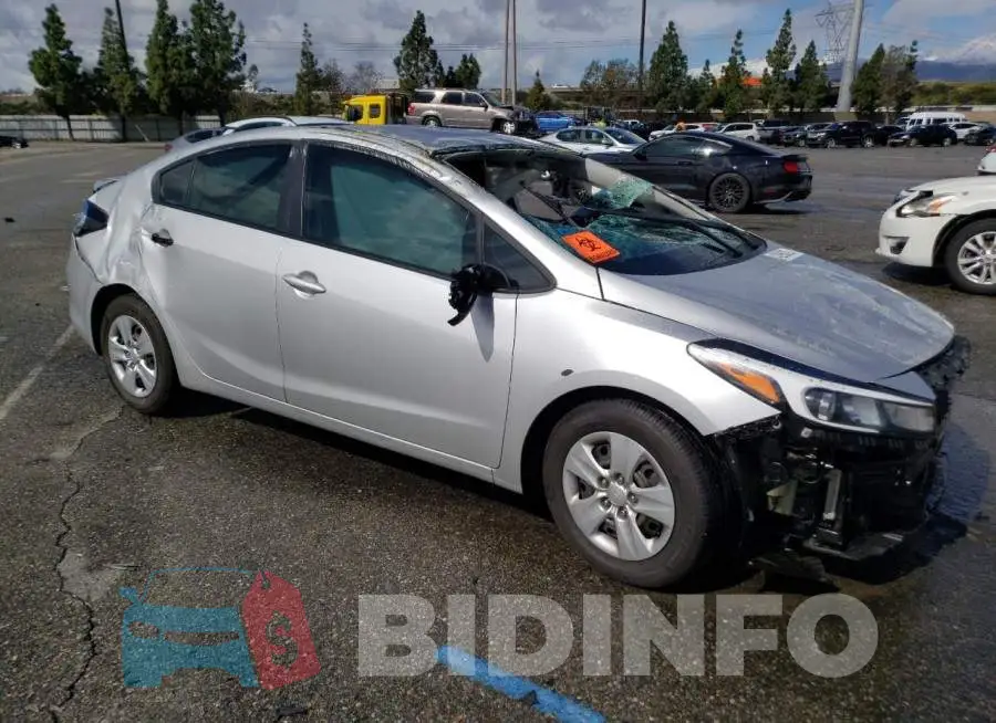 3KPFK4A71HE138186 Photo# 4