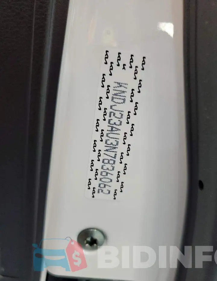KNDJ23AU3N7836062 Photo# 13