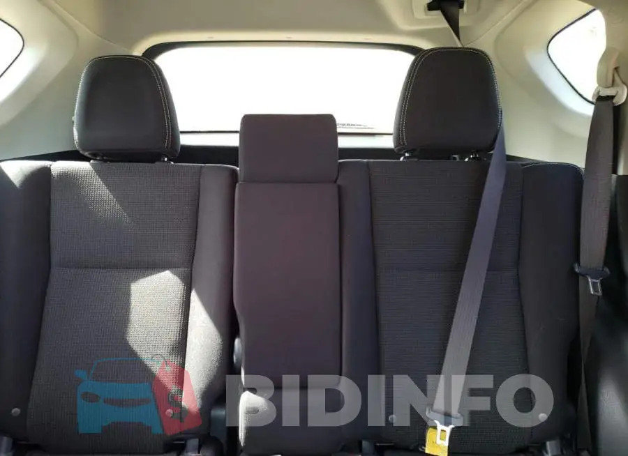 JTMRFREV6HD217197 Photo# 10