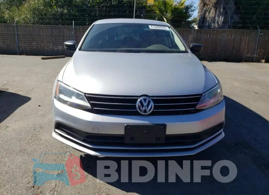 3VW267AJ3GM267841 Photo# 5