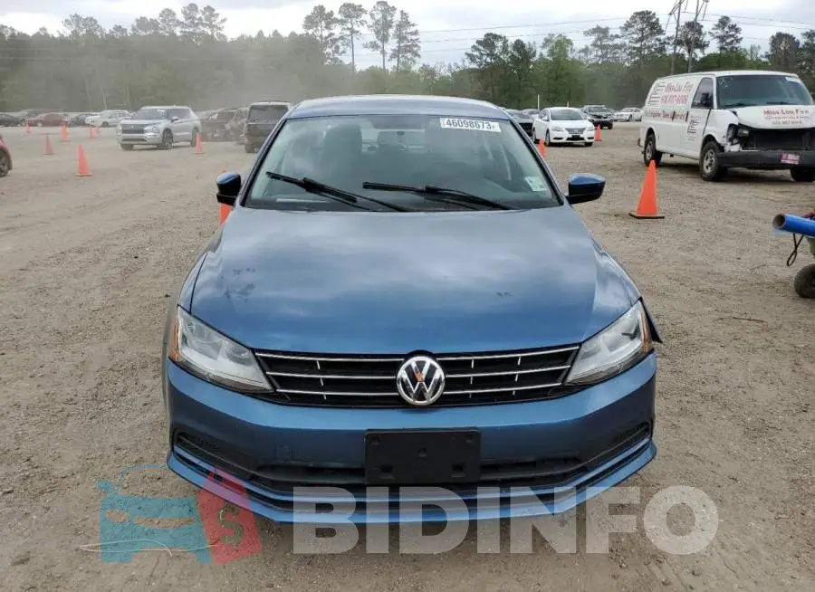 3VW2B7AJ5JM213637 Photo# 5