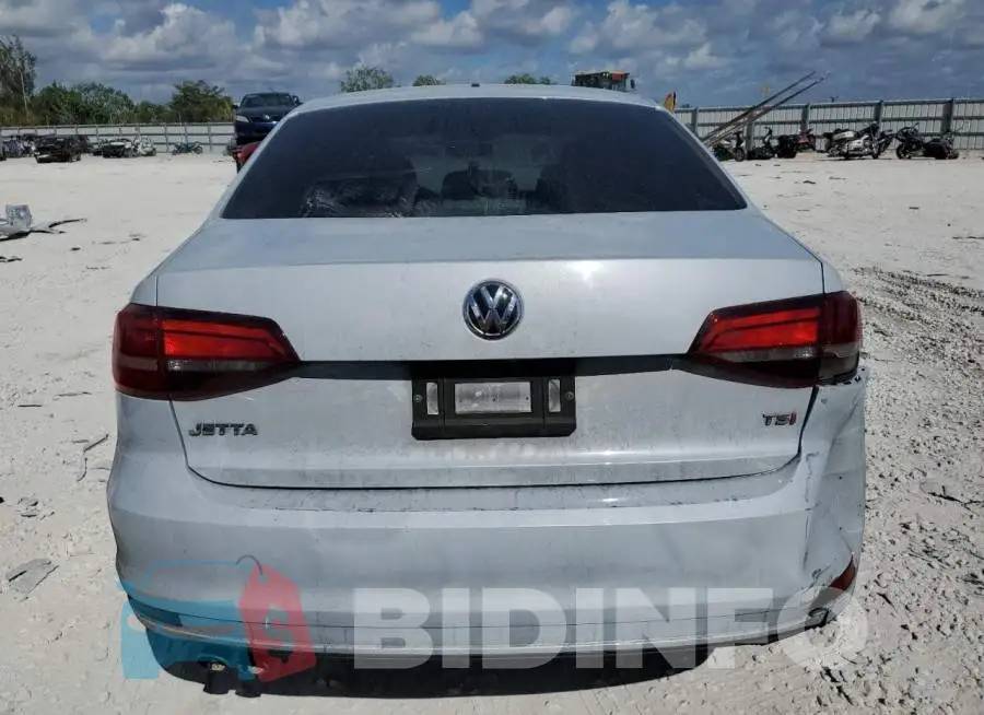 3VW2B7AJXHM356416 Photo# 6