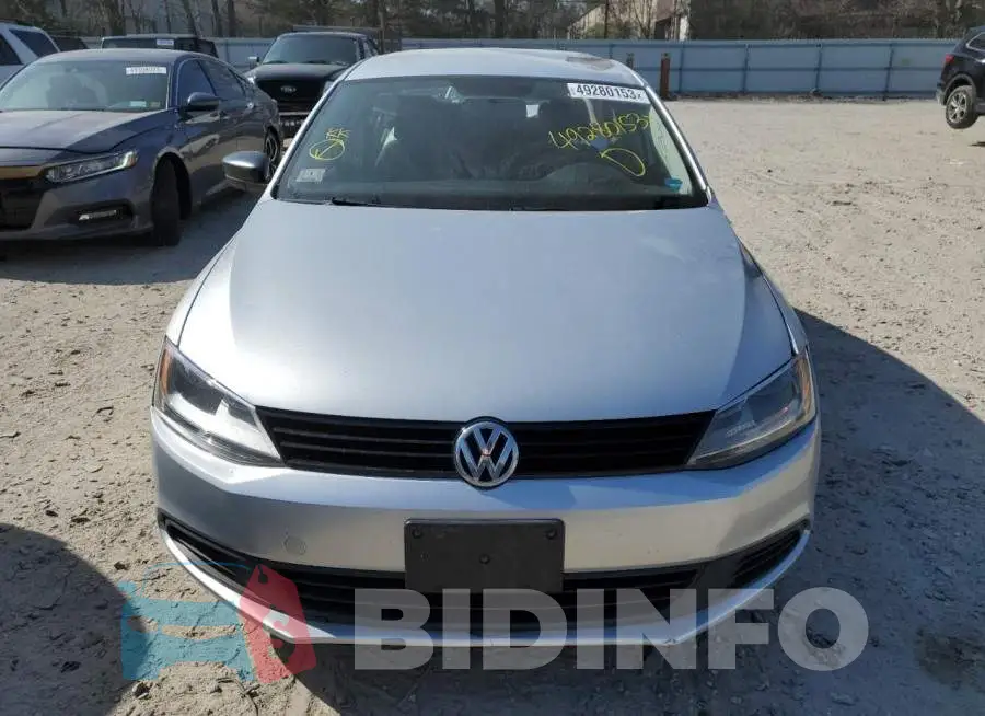 3VW2K7AJ3EM363221 Photo# 5