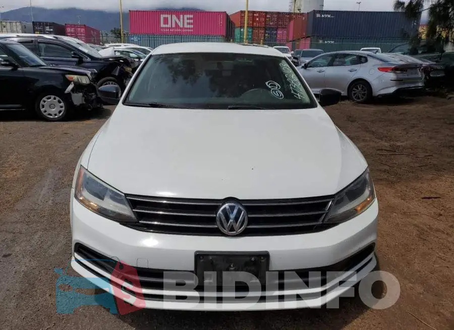 3VWD67AJ7GM382581 Photo# 5