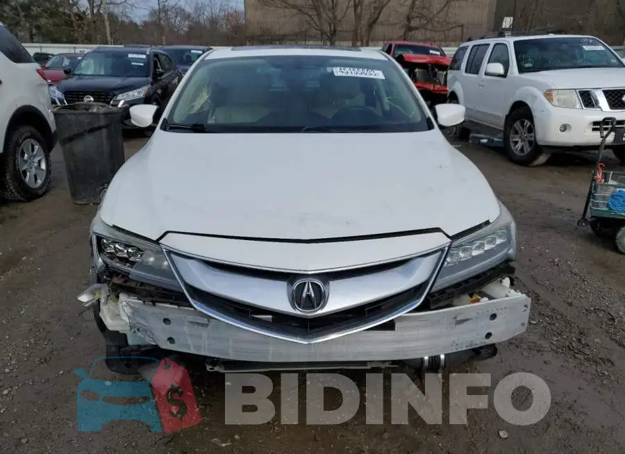 19UDE2F73GA013348 Photo# 5