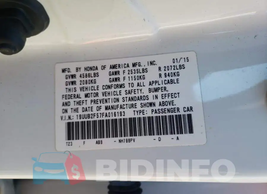 19UUB2F57FA016193 Photo# 12